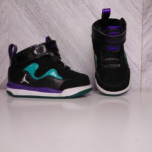 Jordan Flight TR 97 Mid Kids Basketball Sneaker Shoe Sz: US 5C Toddler Unisex